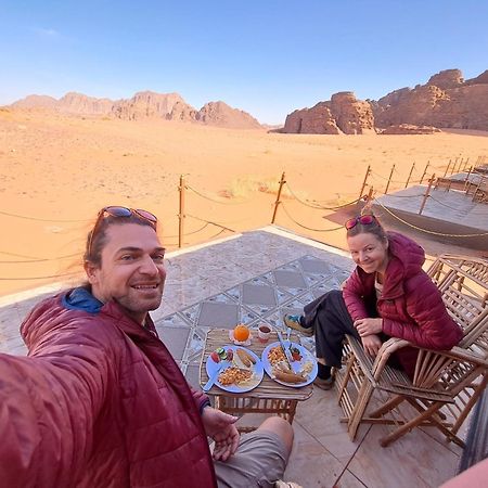 Wadi Rum Sky Tours&Camp Bagian luar foto
