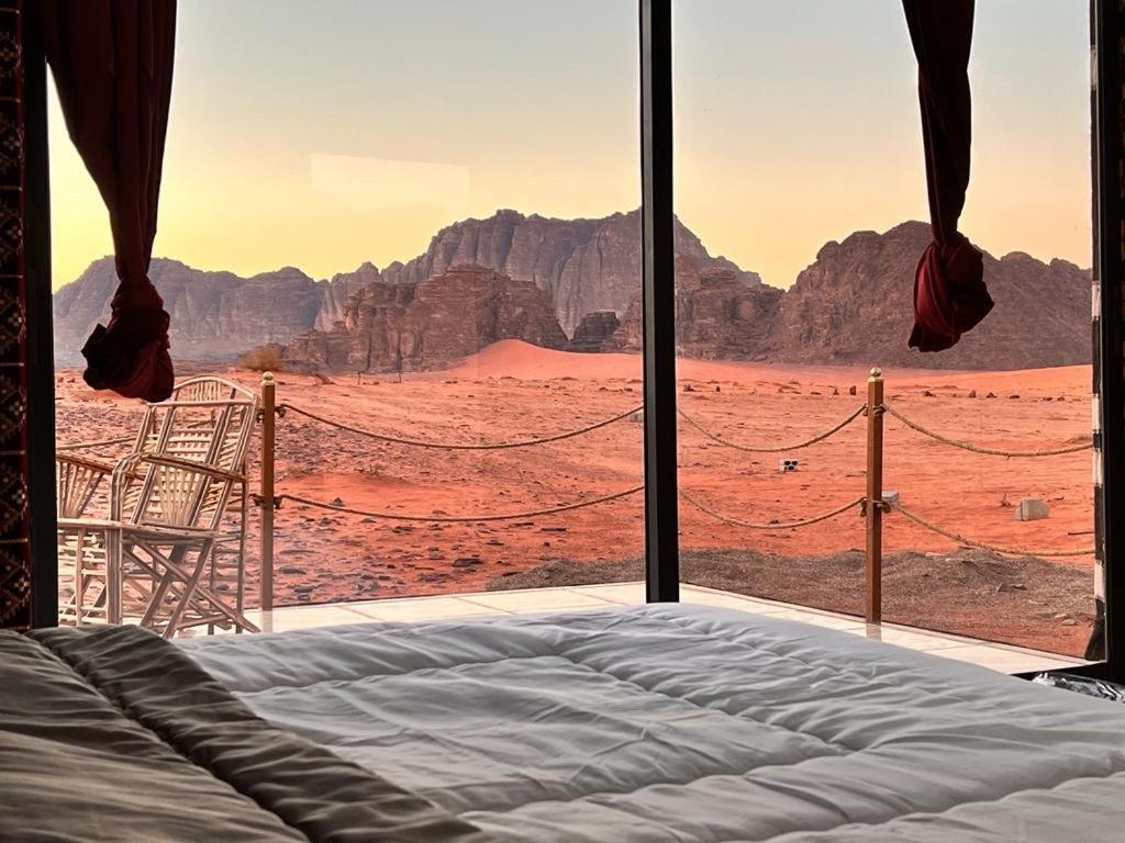 Wadi Rum Sky Tours&Camp Bagian luar foto