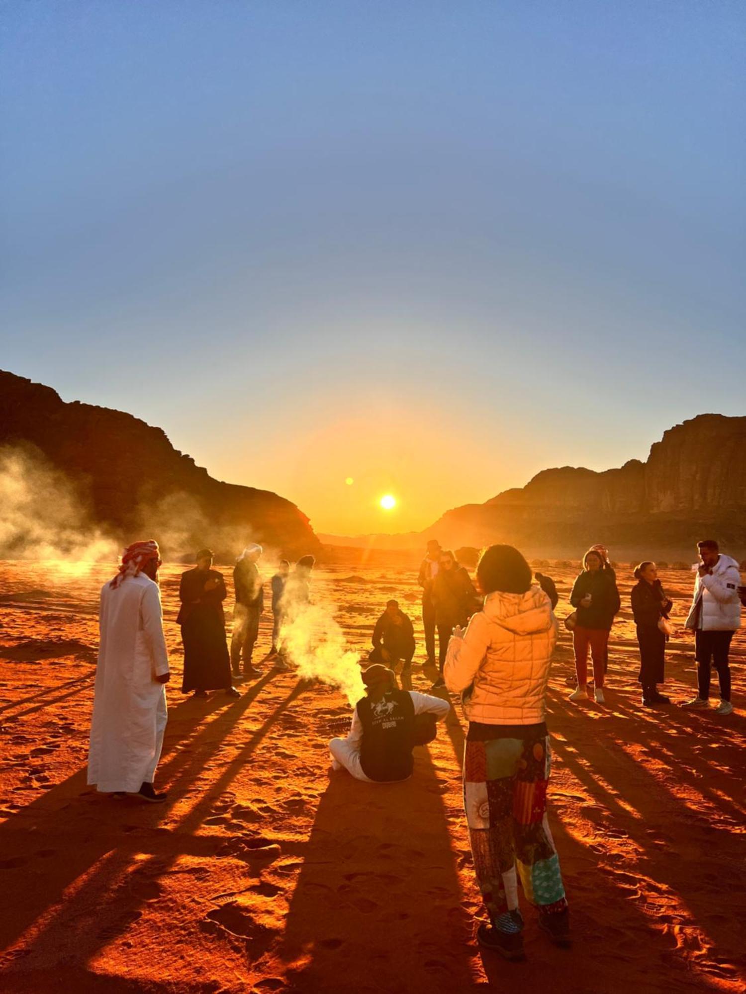 Wadi Rum Sky Tours&Camp Bagian luar foto