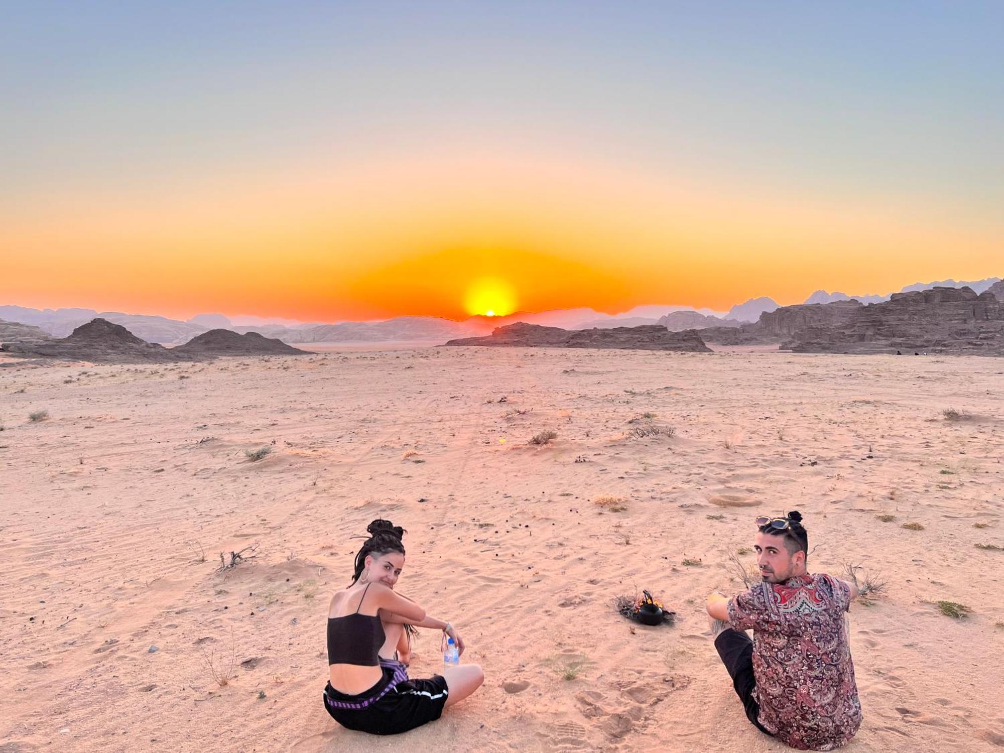 Wadi Rum Sky Tours&Camp Bagian luar foto