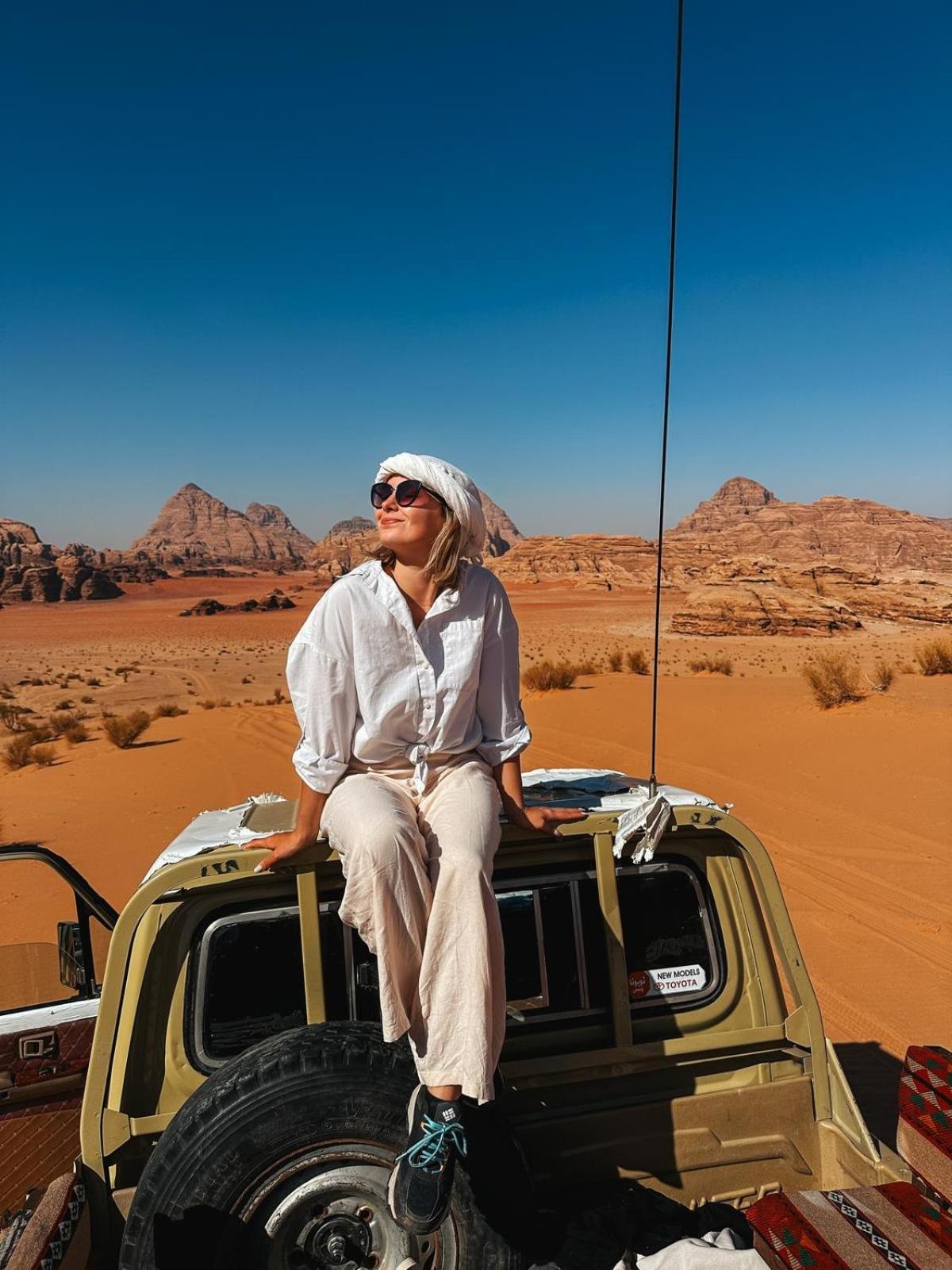 Wadi Rum Sky Tours&Camp Bagian luar foto